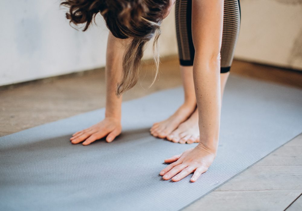 stretching yoga